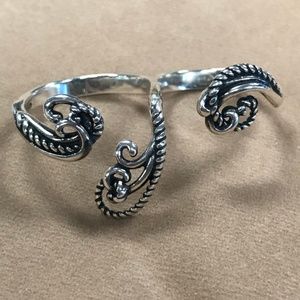 Carolyn Pollack Sterling Double Finger Ring